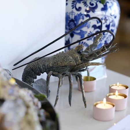The Marine Hotel & Restaurant Whitby Bagian luar foto